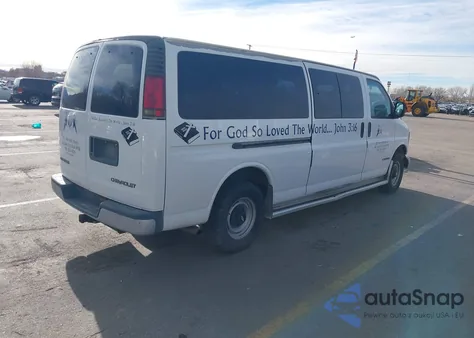 2002 Chevrolet Express из США, поврежденный, VIN 1GAHG39R021238888